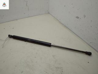 амортизатор крышки багажника (3-5 двери) Volvo S40 2 поколение 2004, 2.4 л., бензин, МКПП, серый, универсал, 30716189