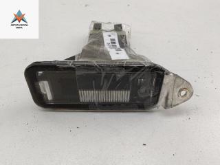 подсветка номера Mitsubishi Carisma 1 поколение 1998, 1.8 л., бензин, АКПП, серый, хетчбэк 5 дв.