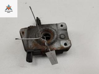 замок капота BMW 3 серия E36 [рестайлинг] 1997, 1.8 л., бензин, МКПП, красный, универсал, 8122269