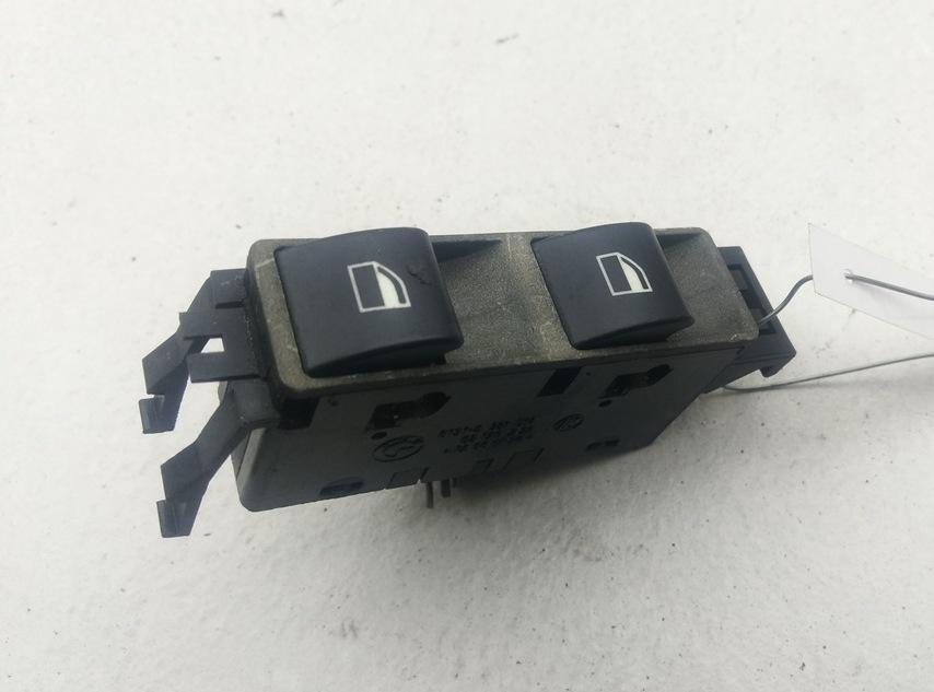 кнопка стеклоподъемника переднего правого BMW 3 E46 1999, 2.0 л., дизель, МКПП, зелёный, универсал, 8381514