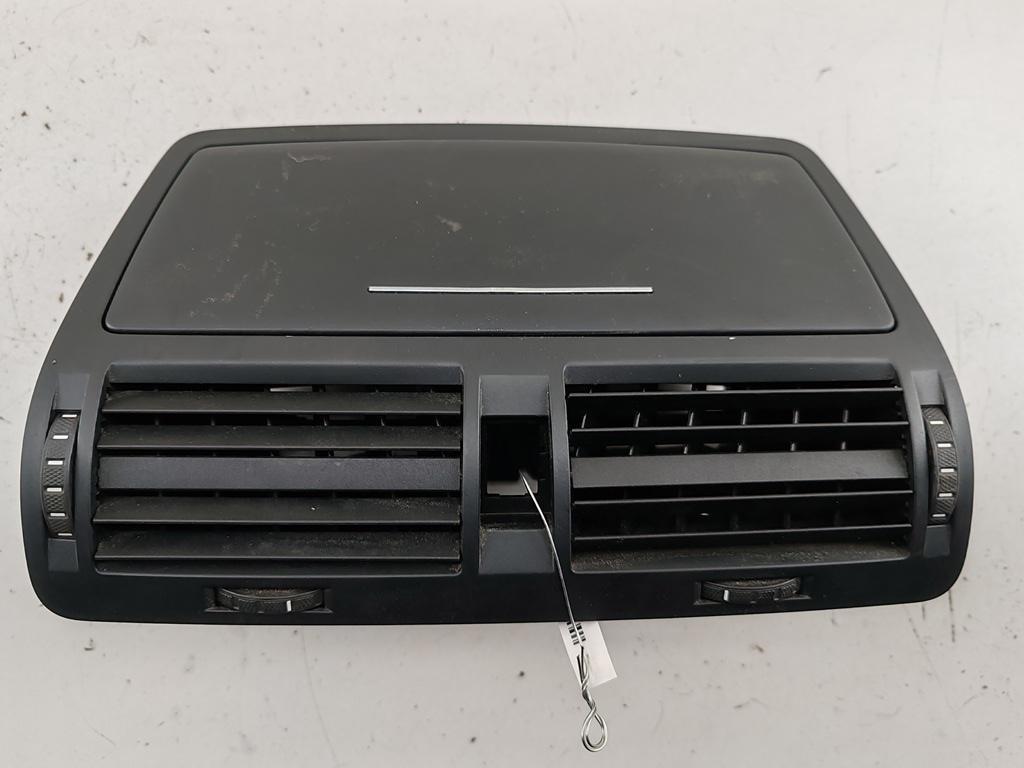 бардачок Skoda Octavia mk2 (A5 1Z) 2007, 1.6 л., бензин, МКПП, чёрный, универсал, 1Z0820951