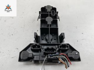 панель заднего левого фонаря Volkswagen Golf 4 поколение 1999, 1.6 л., бензин, АКПП, серый, хетчбэк 5 дв., 1J6945257