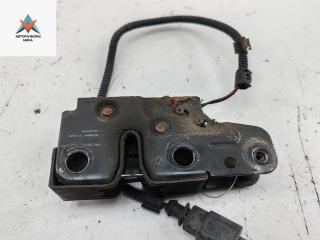 замок капота Volkswagen Golf 5 поколение 2004, 1.4 л., бензин, МКПП, чёрный, хетчбэк 5 дв., 1K1823509D