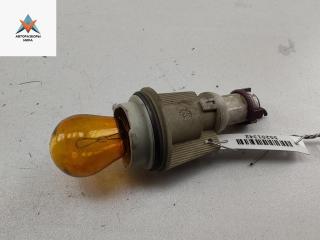 Патрон лампы указателя поворота Volkswagen Passat B5 1998, 1.8 л., бензин, МКПП, серый, седан, 3B0953123B