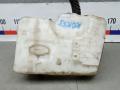 бачок омывателя Land Rover Discovery 4 поколение 2009, 2.7 л., TD V6, дизель, МКПП, внедорожник 5 дв. - фото №4