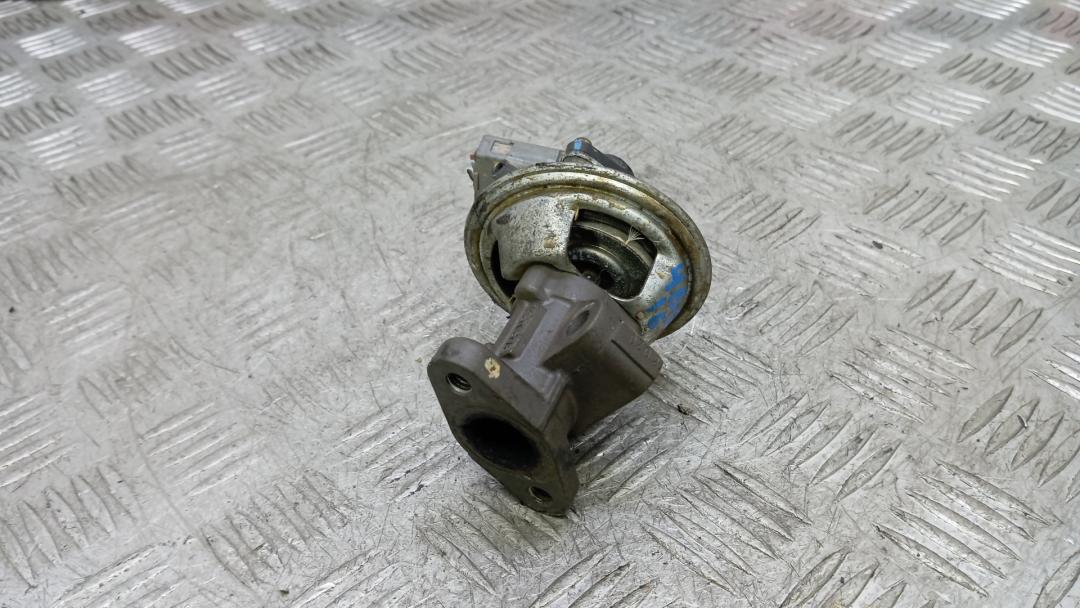 клапан EGR Ford Ranger 3 поколение 2011, 2.5 л., дизель, МКПП, K5T576 - фото №1