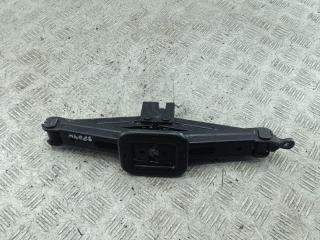 домкрат Hyundai i30 2009, 1.4 л., бензин, МКПП, чёрный, хетчбэк 5 дв.