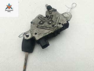 замок капота Ford Focus 2 поколение [рестайлинг] 2007, 2.0 л., бензин, АКПП, серый, универсал, 3M5116700AB