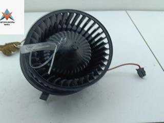 моторчик печки Volkswagen Golf 3 поколение 1992, 1.6 л., бензин, МКПП, красный, хетчбэк 5 дв., 1H1819021