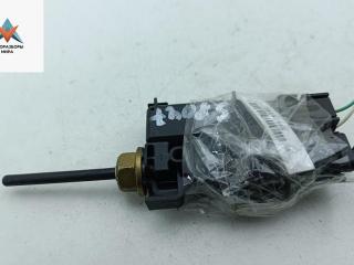 замок лючка топливного бака Renault Scenic 2 поколение 2005, 2.0 л., бензин, АКПП, чёрный, минивэн, 8200305732