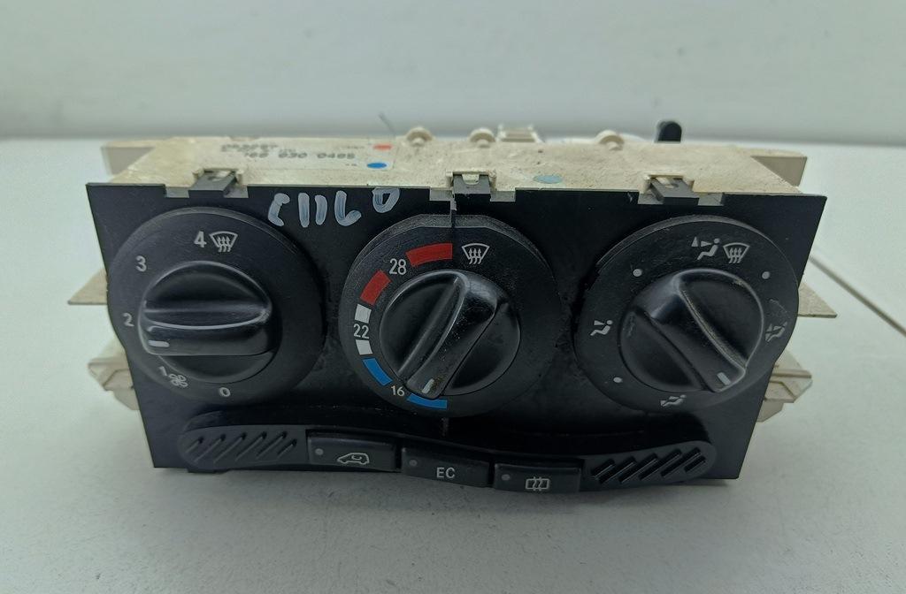 блок управления печки / климат-контроля Mercedes-Benz A W168 1997, 1.6 л., бензин, МКПП, чёрный, хетчбэк 5 дв., 1688300485