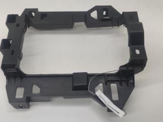 кронштейн (крепление) Audi Q7 4L [рестайлинг] 2011, 3.0 л., бензин, АКПП, чёрный, внедорожник 5 дв., 4L0863531A