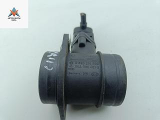 Расходомер (измеритель потока воздуха) Volkswagen Golf 4 поколение 2001, 2.0 л., бензин, МКПП, синий, универсал, 06A906461G