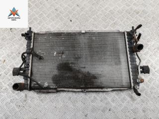 радиатор охлаждения Opel Zafira 2 поколение (B) [рестайлинг] 2009, 2.2 л., бензин, АКПП, белый, минивэн, 13156844