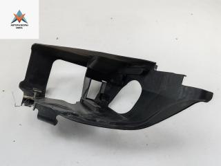 крепление фары левой Audi Q7 4L 2006, 4.2 л., бензин, АКПП, серый, внедорожник 5 дв.