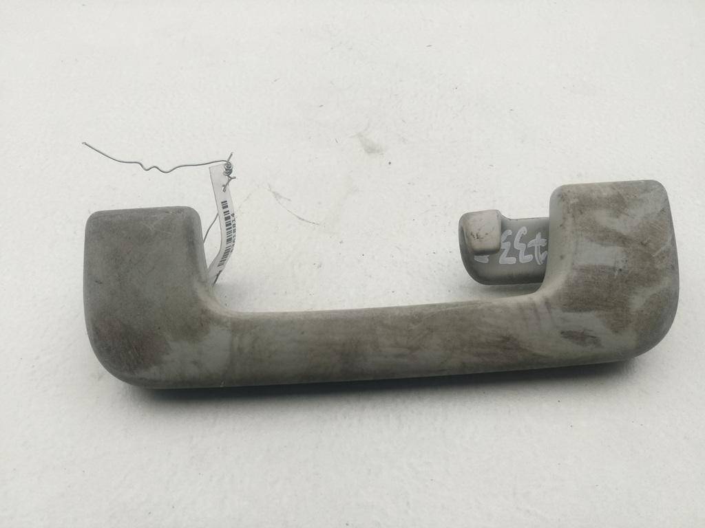 ручка внутренняя потолочная Audi A6 4F/C6 2005, 3.0 л., дизель, АКПП, серый, седан, 8P0857608A - фото №1