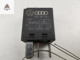 Реле стеклоочистителя (дворников) Audi Q7 4L 2006, 4.2 л., бензин, АКПП, серый, внедорожник 5 дв., 8Z0951253