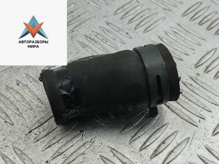 патрубок (трубопровод, шланг) Audi A4 B5 [рестайлинг] 1998, 1.6 л., бензин, МКПП, чёрный, седан, 050121101