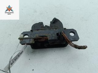 замок багажника Volkswagen Passat B5 1999, универсал, 3B9827505