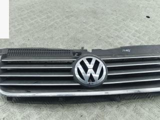решетка радиатора Volkswagen Passat B5 [рестайлинг] 2000, чёрный, седан