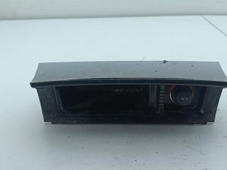 пепельница Volkswagen Passat B6 2006, 2.0 л., дизель, МКПП, серый, универсал, 3C0863284