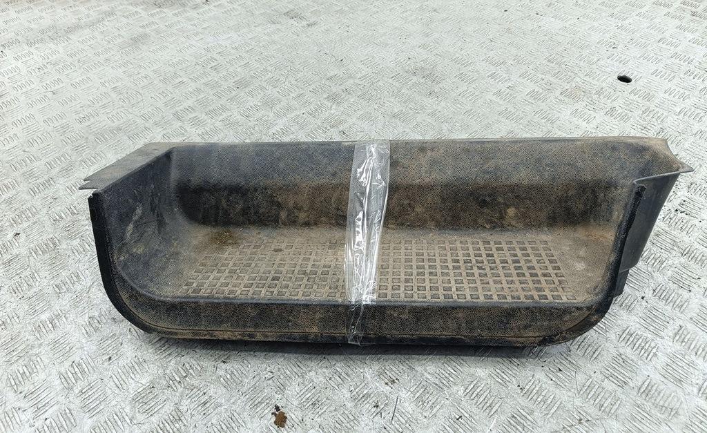Накладка на порог внутренняя (салона) Volkswagen Transporter T4 1999, 2.5 л., дизель, МКПП, синий, микроавтобус, 705863736