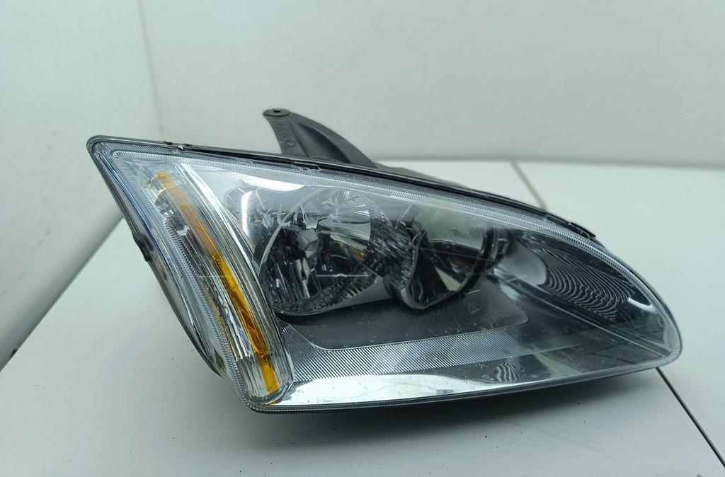 фара правая Ford Focus 2 поколение 2006, 1.6 л., i, бензин, МКПП, серый, универсал, 4M51-13K060-AA - фото №1
