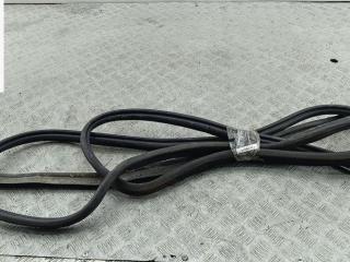 Уплотнитель крышки (двери) багажника Volkswagen Transporter T4 1991, 2.5 л., бензин, МКПП, синий, микроавтобус