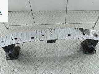 усилитель бампера переднего Mazda 3 BK 2005, 1.6 л., бензин, МКПП, серый, хетчбэк 5 дв.