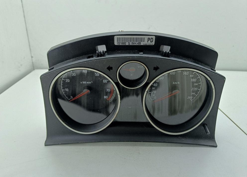 приборная панель Opel Astra H 2006, 1.4 л., бензин, МКПП, серый, хетчбэк 5 дв., 13216682