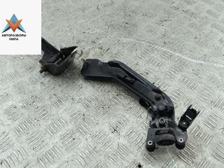 ролик двери сдвижной Chrysler Voyager 4 поколение 2001, 2.4 л., бензин, МКПП, серый, минивэн, 4894036AB