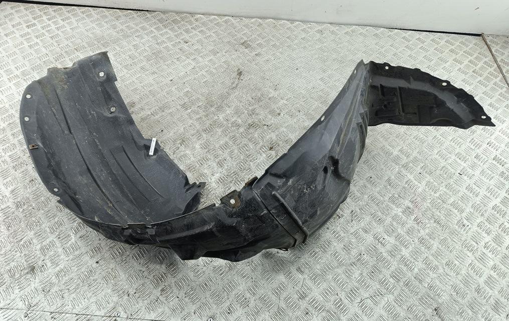 Подкрылок передний правый Mazda 3 BK 2005, 1.6 л., бензин, хетчбэк 5 дв. - фото №1