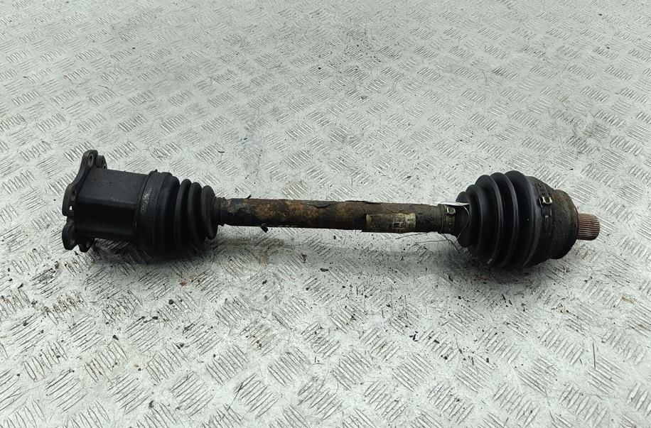 полуось передняя правая (приводной вал, ШРУС) Audi A6 C6 2008, 2.0 л., дизель, АКПП, чёрный, универсал