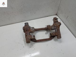 скоба суппорта Opel Zafira 1 поколение (A) 2001, 2.2 л., бензин, МКПП, серый, минивэн