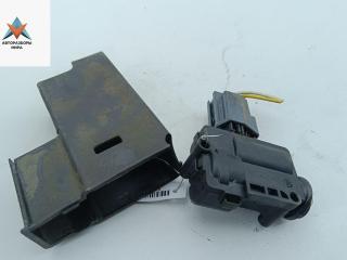 замок лючка топливного бака Ford Focus 2 поколение 2006, 1.4 л., бензин, МКПП, серый, универсал