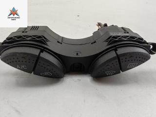 кнопка кондиционера Ford Focus 1 поколение [рестайлинг] 2002, 1.8 л., дизель, МКПП, серый, хетчбэк 5 дв., 98AG19A945CH