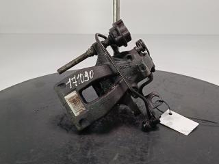 суппорт задний правый Citroen C4 Picasso 1 поколение 2008, цвет