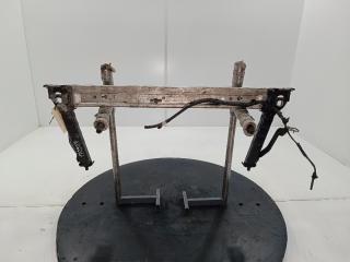 балка под радиатор Renault Megane 3 поколение 2010, цвет