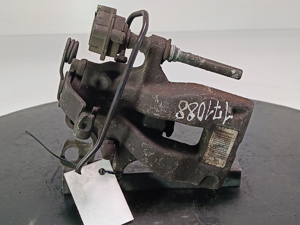 суппорт задний левый Citroen C4 Picasso 1 поколение 2008, цвет - фото №1