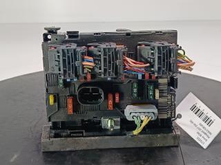 блок предохранителей Peugeot 207 1 поколение 2007, цвет, 9661708180