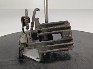 суппорт задний правый Volkswagen Passat B5 1999, цвет