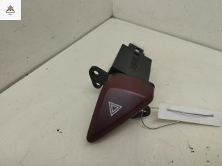 кнопка аварийной сигнализации Mitsubishi Space Wagon 3 поколение (Typ N50) 2001, 2.4 л., бензин, МКПП, серый, минивэн