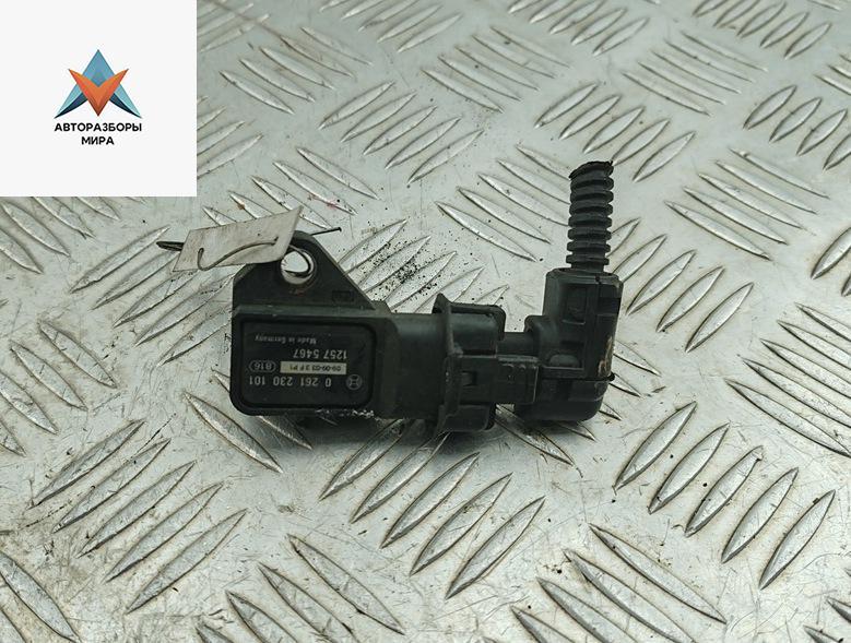 датчик абсолютного давления Opel Corsa D 2009, 1.2 л., бензин, МКПП, жёлтый, хетчбэк 3 дв., 0261230101 - фото №1