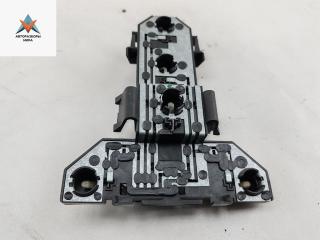панель заднего левого фонаря Volkswagen Golf 4 поколение 1998, 1.6 л., бензин, МКПП, серый, хетчбэк 5 дв., 1J6945257