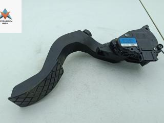 педаль Audi A6 4B/C5 [рестайлинг] 2003, 2.5 л., дизель, АКПП, чёрный, универсал, 8D1723523N