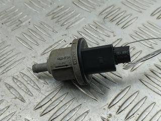 клапан вентиляции топливного бака SEAT Toledo 3 поколение 2005, 1.6 л., бензин, МКПП, серый, хетчбэк 5 дв., 058133517B