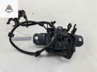 замок капота Volkswagen Golf 4 поколение 1999, 1.6 л., бензин, АКПП, серый, хетчбэк 5 дв., 1J0823509C