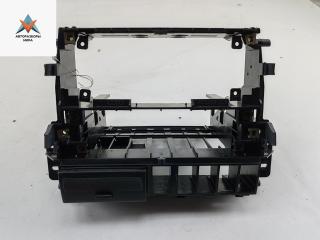 рамка под магнитолу Audi A4 B5 1995, 1.6 л., бензин, МКПП, зелёный, седан, 8D0857007B