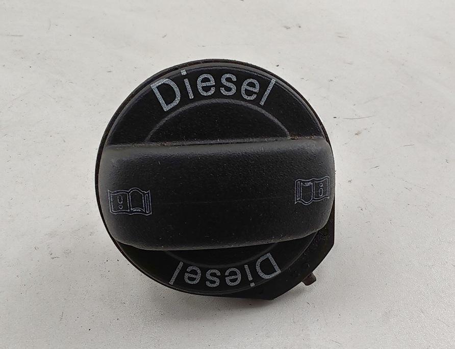пробка топливного бака Volkswagen Passat B6 2008, 2.0 л., дизель, МКПП, синий, универсал, 2308