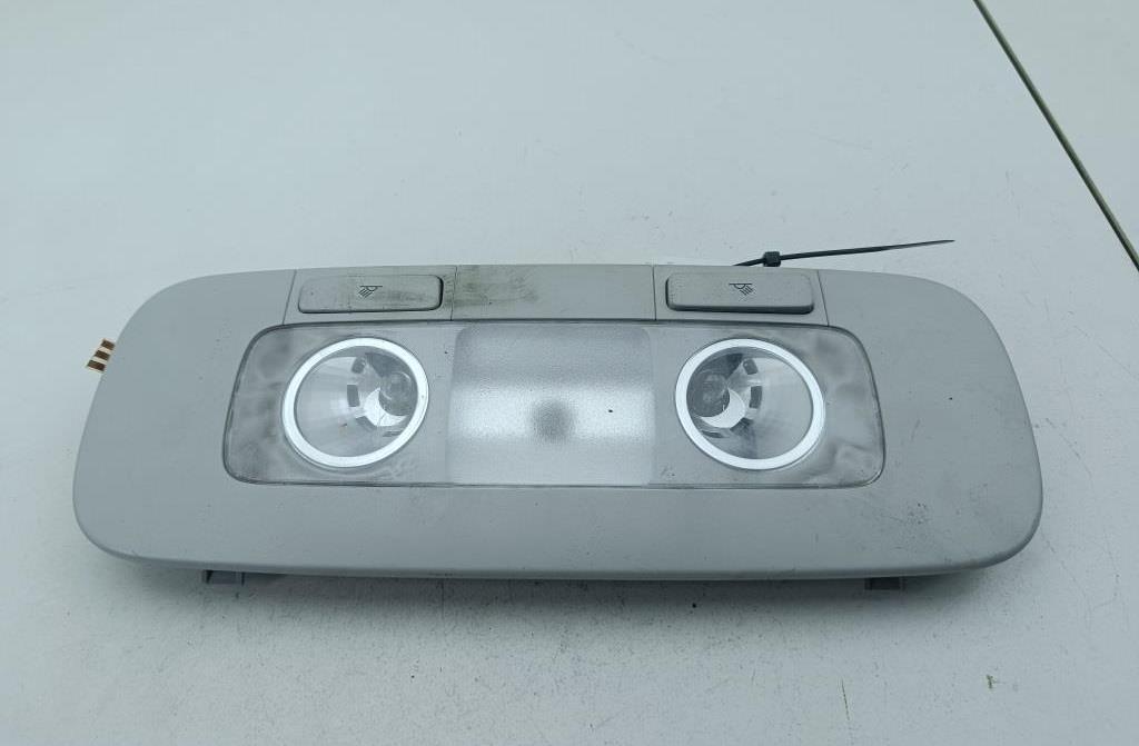 фонарь салона (плафон) Volkswagen Passat B6 2008, 2.0 л., дизель, МКПП, синий, универсал, 3C0947291C